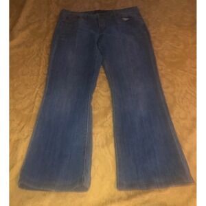 Levi's Womens Slight Curve Bootcut Jeans Size 12 (31‎ X 27)